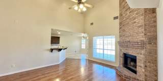 Price Drop!  Viewable August 15th!  Small Dogs Accepted! Gallery 4