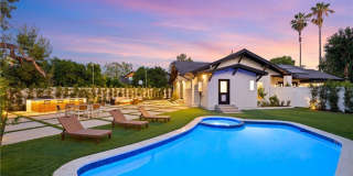 6016 N Woodlake Avenue Gallery 1