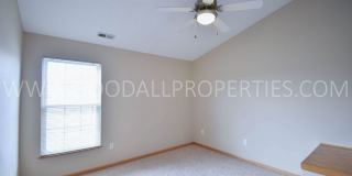 Spacious 2-Bedroom Urbandale Townhome with 2-Car Garage Spacious 2-Bedroom Urbandale Townhome with 2-Car Garage Gallery 11