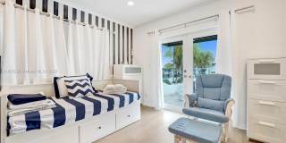 2889 NE 35th St Gallery 42