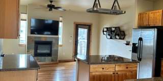 Large Beautiful Condo with Many Upgrades!! Gallery 9