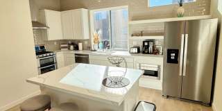 Elegant Riverside Escape — New Townhome Steps from the Truckee River Gallery 1