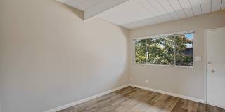 1114 Garden Street Gallery 6