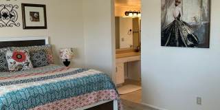 Gated 2 bed 2 bath condo with Gold Course Views Gallery 23