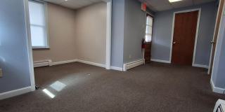 523 W BROAD Street Gallery 12