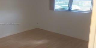 1300 N 17th Ave Gallery 3