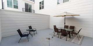 White Oak Heights Gallery 21