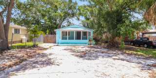 3 BR/1.5BA | Newly Renovated Single Family Home | Tropical Landscaping | In St Peterburg! 3 BR/1.5BA | Newly Renovated Single Family Home | Tropical Landscaping | In St Peterburg! Gallery 1