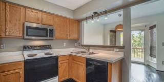3088 Village Circle Gallery 7