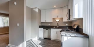 Whiffle Tree Apartment Homes Gallery 22