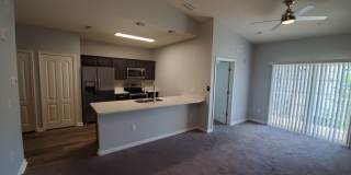 2 bedroom 2 bathroom condo for rent Gallery 1