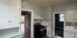 Spacious 2 bedroom Lower Level Duplex!!! Gallery 1