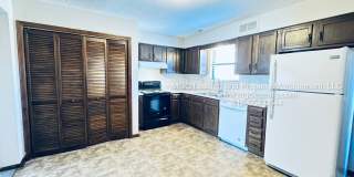 252-258 NW Woods Chapel Rd Gallery 7