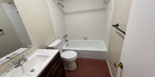 422 Brown Gallery 3