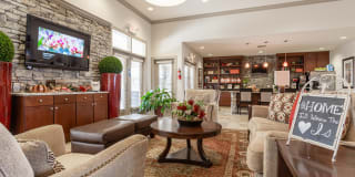 Jamestown Place Gallery 13