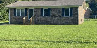 240 Lakeview Dr Gallery 1