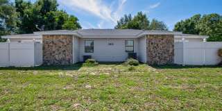 Freshly Updated Gulf Breeze Gem with New Appliances! Gallery 1