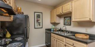 Lake Brandt Apartments Gallery 3