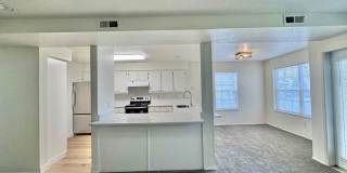 2 WEEKS FREE RENT! Beautifully Remodeled, Easy Living Townhome. Location, Location! Gallery 1