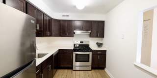 Delaire Landing Gallery 4