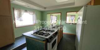 Cozy 3BR/2BA Home with Deck & Yard – Great Greenfield Location Gallery 5