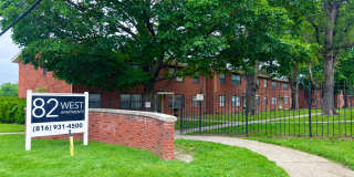 *VOUCHERS ACCEPTED* Spacious & Updated 2 Bedroom with Central A/C, Natural Light & Off-Street Parking Gallery 1