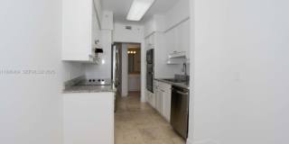 4779 Collins Ave. Gallery 8