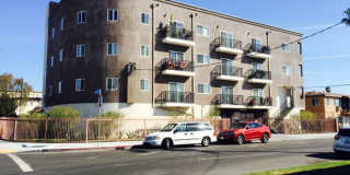 6900 Laurel Canyon Blvd Gallery 1