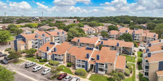 Stoneleigh Apartments Gallery 2
