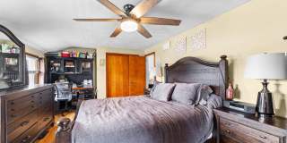 22 JAMES Place Gallery 15