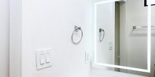 1664 W 37th Street - Co-Living Gallery 12