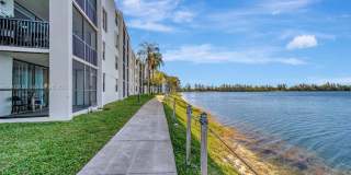117 Lake Emerald Dr Gallery 41