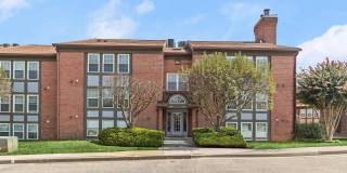 6929 CLEARWIND CT #B Gallery 1