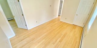 52-61 Grant Street Gallery 5