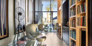 Union Gallery 15