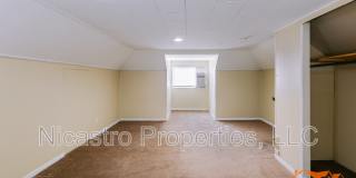 2064 Indianola Avenue Gallery 6