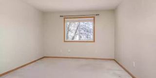 Great location *2Bed*2Bath Townhome- Available June 1 Gallery 10