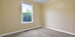 Pet Friendly Three Bedroom with Basement! Gallery 12