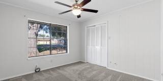 221 Azalea Lane Gallery 17