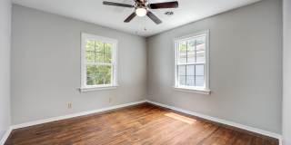 FREE MONTH RENT! Freshly Updated 3 Bedroom House Gallery 11