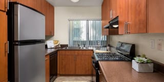 eaves San Dimas Canyon Gallery 1