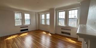 New King Edward Gallery 13