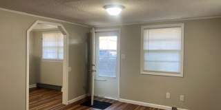 209 Johnson Street ~ Bonnie Doone Gallery 3