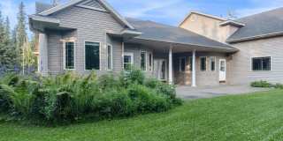 CENTURY 21 Gold Rush – Beautiful 4-Bedroom Waterfront Home for Rent! (Fairbanks) Gallery 1