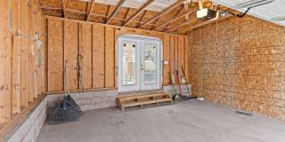 640 Neil Avenue Gallery 7