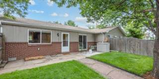 Bright West Highland Home with Modern Finishes!! Gallery 4