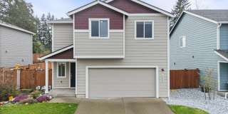 Better Than New Yelm Home with A/C, Walk-In Pantry, Garden Beds & Neighborhood Playground! Gallery 1