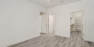 The Berkeley Luxury Apartment Homes Gallery 7