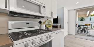72857 El Paseo Gallery 12