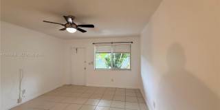 1104 N 17th Ct Gallery 3